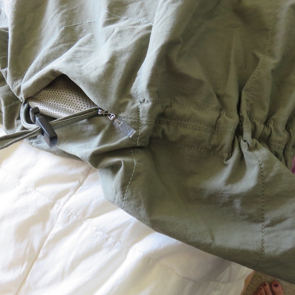 SOLD Columbia Hardware Adjustable Skirt EUC - Picture 4 of 7